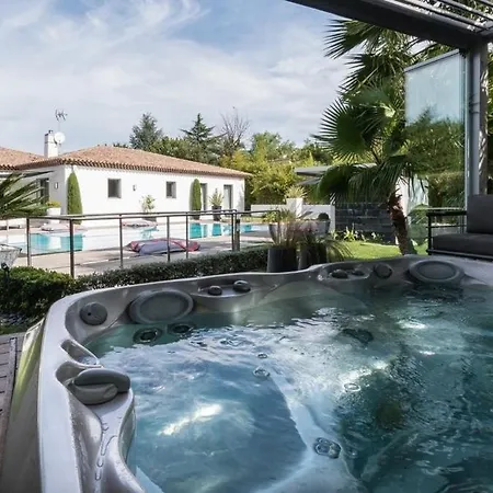 Cleo Hotel Agios Ioannis Diakoftis